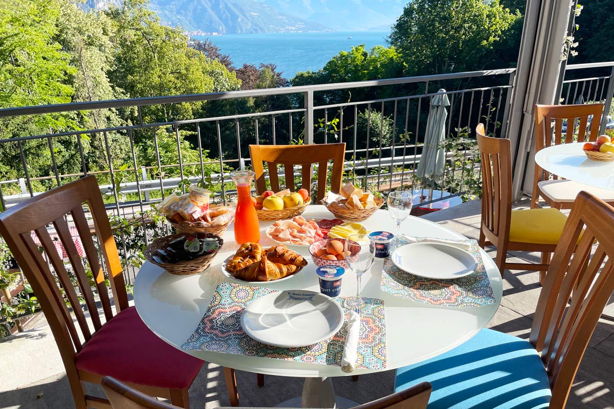 Petit-déjeuner & Services